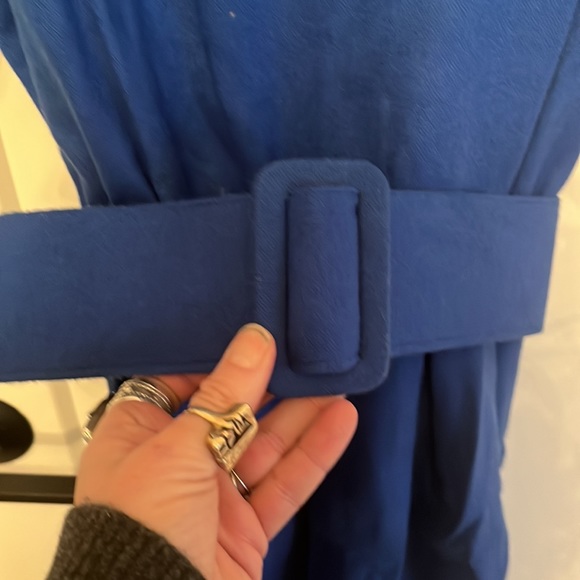 Gorgeous True Vintage Bright Blue Wool day dress! - Picture 2 of 7